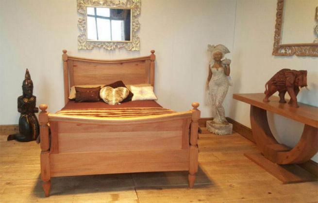 Solid Wood Beds