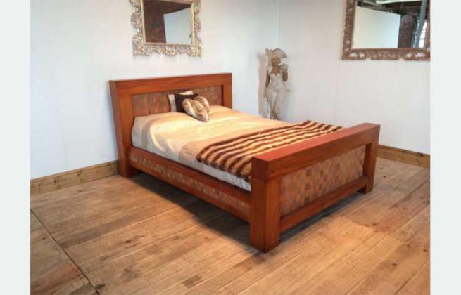 Solid Wood Beds