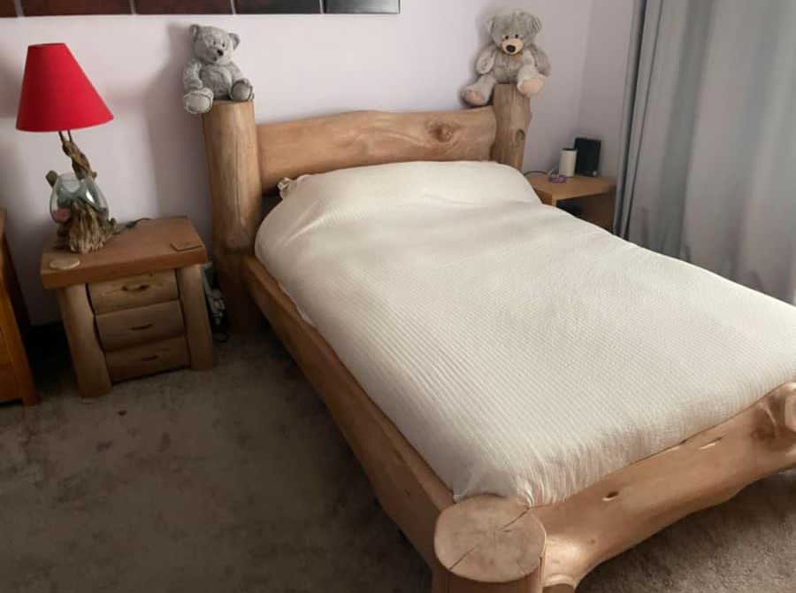 Solid Wood Beds