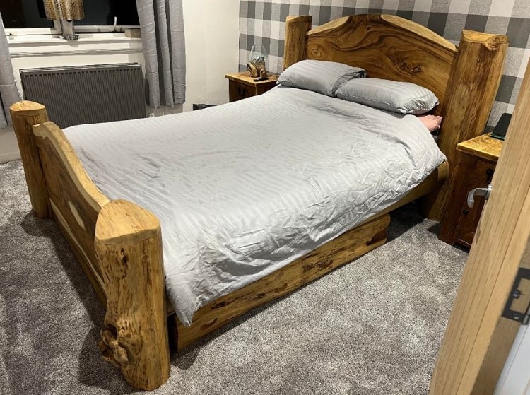 Solid Wood Beds